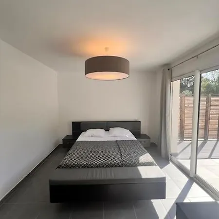 Вилла Paesolu Piscine Chauffee Charme Et Serenite Порто-Веккьо